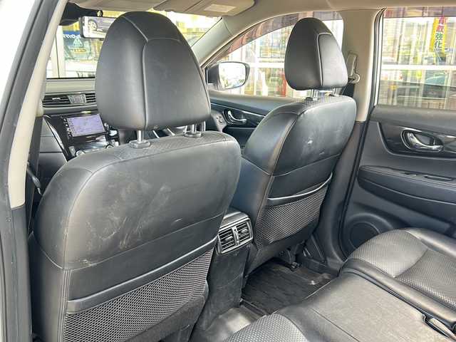 日産 エクストレイル 20X 静岡県 2018(平30)年 8.2万km パール 純正ナビ（CD DVD iPod FM AM フルセグTV SD Bluetooth）/全方位カメラ/バックカメラ/４WD/ダウンヒルアシストコントロール/前後コーナーセンサー/ヒーテッドドアミラー/電動リアゲート/ルーフキャリア/ステアリングリモコン/純正アルミホイール/純正フロアマット/本革レザーシート/LEDヘッドライト/フォグランプ/スマートキー