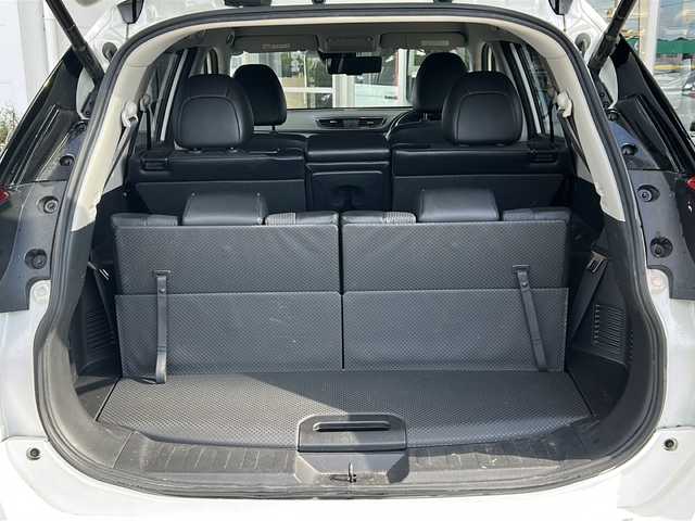 日産 エクストレイル 20X 静岡県 2018(平30)年 8.2万km パール 純正ナビ（CD DVD iPod FM AM フルセグTV SD Bluetooth）/全方位カメラ/バックカメラ/４WD/ダウンヒルアシストコントロール/前後コーナーセンサー/ヒーテッドドアミラー/電動リアゲート/ルーフキャリア/ステアリングリモコン/純正アルミホイール/純正フロアマット/本革レザーシート/LEDヘッドライト/フォグランプ/スマートキー