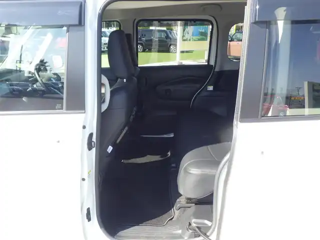 スズキ ソリオ バンディット HV MV 千葉県 2020(令2)年 2.4万km ピュアホワイトP 衝突軽減ブレーキ/両側電動スライドドア/純正SDナビ/（DVD/FM/AM/Bluetooth/USB）/フルセグTV/全方位カメラ/レーンキープアシスト/コーナーセンサー/横滑り防止装置装置/前席シートヒーター/ETC/電動格納ミラー/LEDヘッドライト/オートライト/純正15インチAW/フロアマット/プッシュスタート/スペアキー