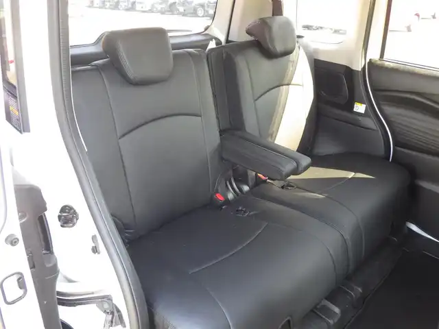 スズキ ソリオ バンディット HV MV 千葉県 2020(令2)年 2.4万km ピュアホワイトP 衝突軽減ブレーキ/両側電動スライドドア/純正SDナビ/（DVD/FM/AM/Bluetooth/USB）/フルセグTV/全方位カメラ/レーンキープアシスト/コーナーセンサー/横滑り防止装置装置/前席シートヒーター/ETC/電動格納ミラー/LEDヘッドライト/オートライト/純正15インチAW/フロアマット/プッシュスタート/スペアキー