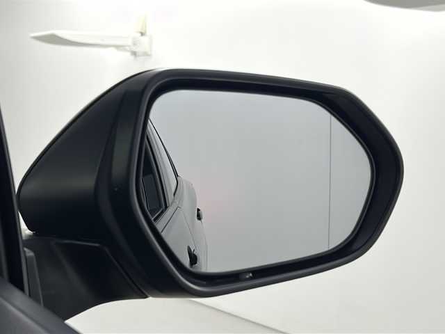 トヨタ プリウス S ツーリングセレクション 愛知県 2022(令4)年 3.3万km アティチュードブラックマイカ レーントレーシングアシスト/プリクラッシュセーフティー/クリアランスソナー/パーキングサポートブレーキ/ロードサインアシスト/ふらつき警報/先行車発進告知/純正ディスプレイオーディオ/・AM/FM/・Bluetooth/・Miracast/・フルセグTV/パノラミックビューモニター/革巻きステアリング/レーダークルーズコントロール/ステアリングスイッチ/ビルトインETC/レザーシート/前席シートヒーター/LEDヘッドライト/フォグランプ/オートヘッドライト/オートマチックハイビーム/AC100V/純正アルミホイール/純正フロアマット