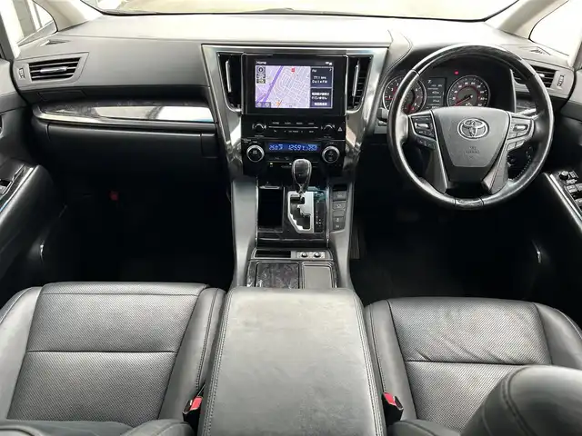 トヨタ アルファード S Cパッケージ 宮城県 2020(令2)年 8.8万km ブラック 登録時走行距離88044km/モデリスタエアロ （F/S/R）/ツインムーンルーフ /トヨタセーフティセンス/・プリクラッシュセーフティ/・レーダークルーズコントロール/・レーンディパーチャーアラート/・オートハイビーム/・クリアランスソナー /9インチ純正ディスプレイナビ/　　AM/FM/BT/USB/ミラーキャスト/　　androidauto/applecarplay/バックカメラ/両側パワースライドドア/パワーバックドア /3眼LEDオートライト/LEDフォグランプ/シーケンシャルターンランプ/レザーシート/全席パワーシート/前席シートベンチレーション/運転席シートメモリー/ステアリングスイッチ/ステアリングヒーター/ウッドコンビステアリング/ドライブレコーダー/リアオートエアコン/後席ロールアップサンシェード/後席オットマン付キャプテンシート/電動パーキングブレーキ/オートブレーキホールド/プッシュスタート /スマートキー/ビルトインETC