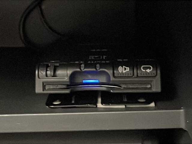 日産 セレナ ハイウェイスター 25thSP B 千葉県 2017(平29)年 4.8万km マルーンレッド 2トーン 純正9インチディーラーオプションナビ（AM/FM/Bluetooth接続/フルセグTV/CD/DVD）/社外フリップダウンモニター/全周囲カメラ/純正ビルトインETC/クルーズコントロール/両側パワースライドドア/スマートキー/パーキングアシスト/アイドリングストップ/ブラインドスポットモニター/前側ドライブレコーダー/純正フロアマット/純正16インチアルミホイール/前後コーナーセンサー/レーンキープアシスト/横滑り防止装置/盗難防止装置/衝突被害軽減システム/Wオートエアコン/HDMI/ISOFIX/純正ドアバイザー/純正フロアマット/純正ドライブレコーダー