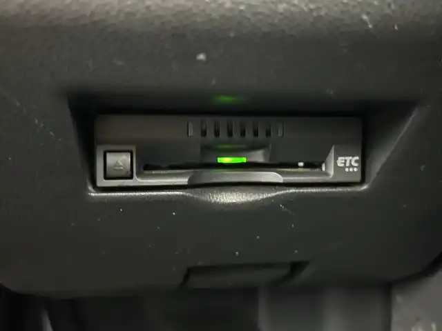 トヨタ パッソ モーダ　S 三重県 2016(平28)年 4万km ディープブルークリスタルマイカ /純正ナビ/（CD.DVD.BT.フルセグTV）//バックカメラ//プリクラッシュセーフティ//コーナーセンサー//ETC/ステアリングスイッチ//プッシュスタート//電動格納ミラー//アイドリングストップ