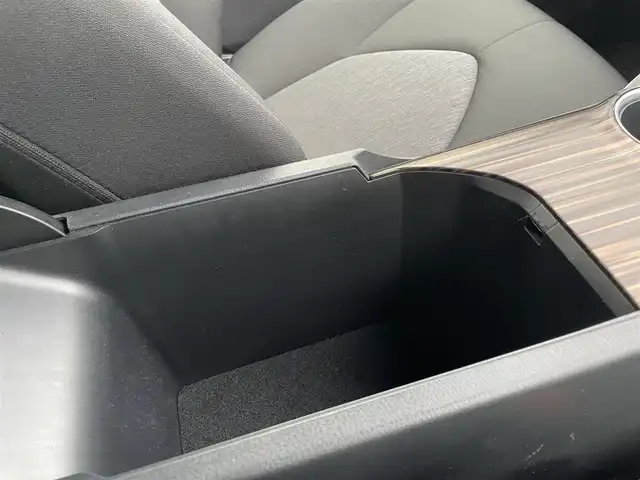 トヨタ カムリ G 福島県 2017(平29)年 2.9万km ダークブルーマイカM 純正ナビ/（CD/DVD/BT/AM/FM）/バックモニター/レーダークルーズコントロール/ヘッドアップディスプレイ/D席パワーシート/LEDライト/オートハイビーム/オートホールド/前ドラレコ/防眩ミラー/ナノイーエアコン/プッシュスタート/スマートキー/ドアバイザー/ETC2.0