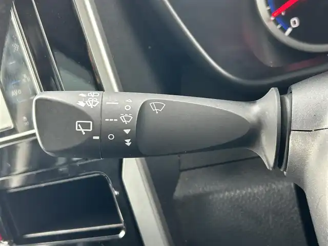 トヨタ ルーミー カスタムG 和歌山県 2021(令3)年 5.1万km クールバイオレットクリスタルシャイン 純正ナビ/(AM/FM/CD/DVD/Bluetooth)/衝突軽減ブレーキ/横滑り防止機能/コーナーセンサー/アイドリングストップ/レーダークルコン/電動パーキング/オートホールド/ステアリングスイッチ/オートライト/ETC/プッシュスタート/スマートキー/純正フロアマット/純正AW