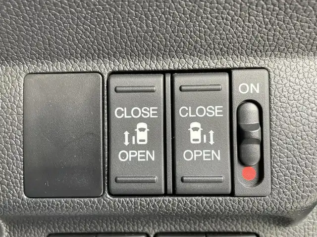 ホンダ フリード ハイブリット G ホンダセンシング 福岡県 2020(令2)年 2.7万km シルバーミストグリーンM 社外8型SDナビ(フルセグTV/CD/DVD/BT)ホンダセンシングフリップダウンモニター両側パワスラクルコンドラレコETCシートヒーターUSB純正LED純正アルミホイールプッシュスタートスマートキー