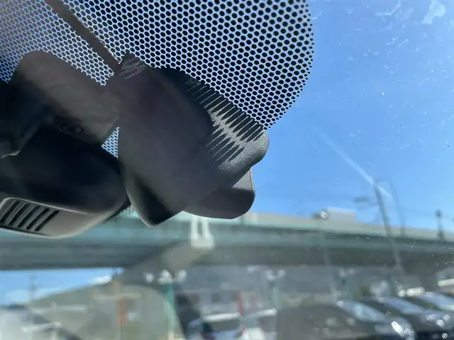 ホンダ フリード ハイブリット G ホンダセンシング 福岡県 2020(令2)年 2.7万km シルバーミストグリーンM 社外8型SDナビ(フルセグTV/CD/DVD/BT)ホンダセンシングフリップダウンモニター両側パワスラクルコンドラレコETCシートヒーターUSB純正LED純正アルミホイールプッシュスタートスマートキー