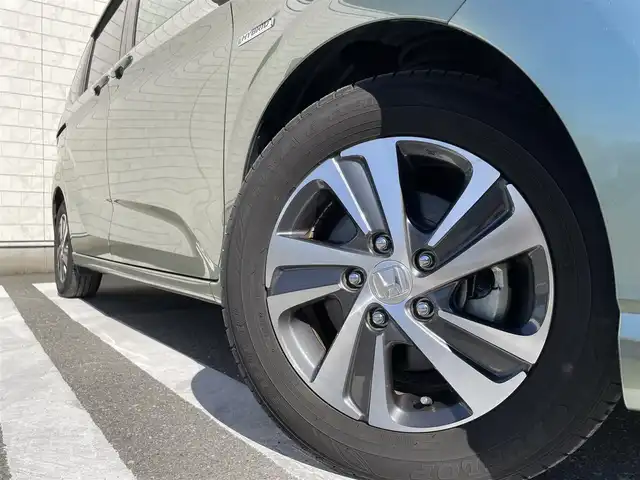 ホンダ フリード ハイブリット G ホンダセンシング 福岡県 2020(令2)年 2.7万km シルバーミストグリーンM 社外8型SDナビ(フルセグTV/CD/DVD/BT)ホンダセンシングフリップダウンモニター両側パワスラクルコンドラレコETCシートヒーターUSB純正LED純正アルミホイールプッシュスタートスマートキー