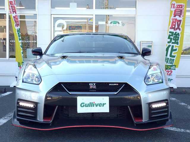 日産 ＧＴ－Ｒ ニスモ 静岡県 2016(平28)年 3.1万km アルティメイトメタルシルバー 2016Yモデル/NISMOスポーツリセッティング/純正コネクトナビ/フルセグテレビ/Bluetooth/AUX・USB・iPod/BOSEサウンドシステム/RECAROハーフレザー/ビルシュタイン製サスペンション/RAYZ製20インチアルミ/ADVAN NEOVA(AD09)/ブレンボ製キャリパー/クルーズコントロール/パドルシフト/ドライブレコーダー/スマートキー/フロアマット/ETC/新車保証書/取扱説明書/スポリセ保証書
