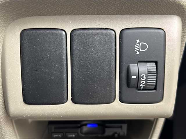 ホンダ ライフ G 秋田県 2012(平24)年 8.3万km ナイトホークブラックパール 4WD/社外メモリナビ（AM/FM/AUX）/ETC/電動格納ドアミラー/ドアミラーヒーター/ヘッドライトレベライザー/純正フロアマット/リモコンキー/Wエアバッグ/ABS