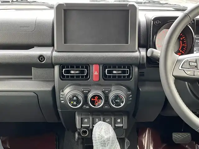 スズキ ジムニー ノマド FC 道北・旭川 2025(令7)年 0.1千km 黒 ワンオーナー/クルーズコントロール/前席シートヒーター/LEDヘッドライト/プッシュスタート/スマートキー/純正フロアマット/純正ドアバイザー