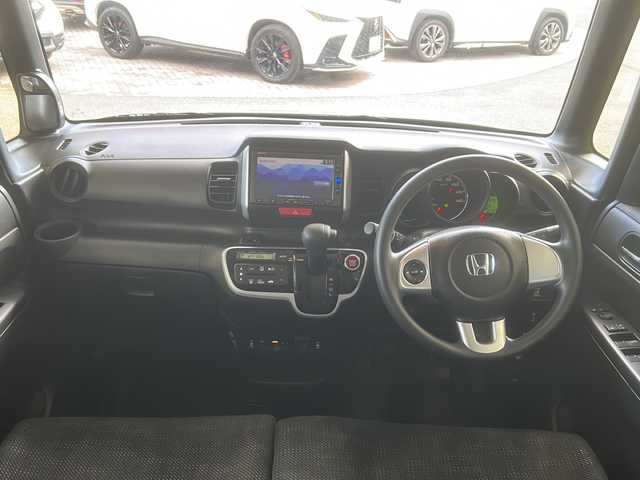 ホンダ Ｎ ＢＯＸ G Lパッケージ 道東・釧路十勝 2017(平29)年 9.4万km プレミアムホワイトパールⅡ 純正メモリーナビ/　フルセグTV/Bluetooth/　CD/DVD/USB/片側パワースライドドア/バックカメラ/ETC/ステアリングスイッチ/シートヒーター/純正フロアマット/スマートキー