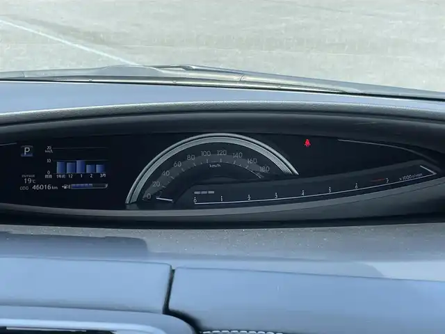 トヨタ エスティマ アエラス 道央・札幌 2019(平31)年 4.6万km ブラック ４WD/ワンオーナー/寒冷地仕様/純正ディーラーOPナビ/CD/DVD/BT/フルセグ/トヨタセーフティセンス/プリクラッシュセーフティ/横滑り防止装置/クルーズコントロール/レーンキープアシスト/クリアランスソナー/バックカメラ/ビルトインETC/ドライブレコーダー/センターデフロック/ワイパーデアイサー/両側パワースライドドア/パワーバックドア/2列目オットマン/革巻きステアリング/ステアリングリモコン/AC100V/MTモード付AT/プッシュスタート/スマートキー/LEDヘッドライト/オートライト/オートハイビーム/フォグランプ/電動格納ミラー/ウィンカーミラー/純正フロアマット/ドアバイザー/社外AW付冬タイヤ積込/215/60/R17/2021年/山7mm/TRDフロント/リヤエアロ