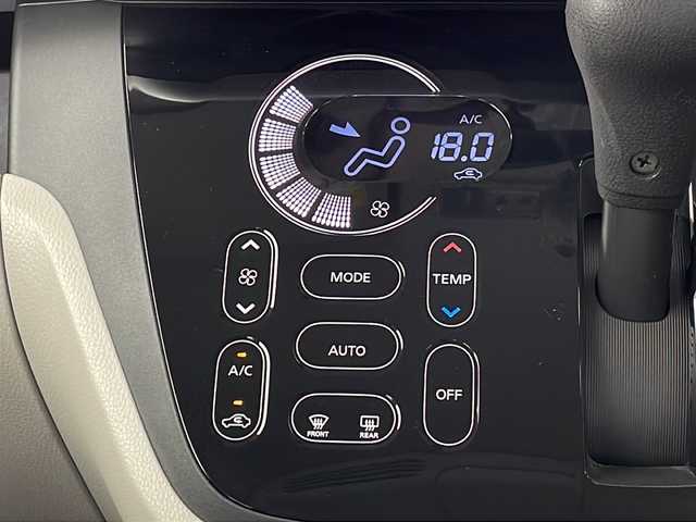 日産 デイズ ルークス X 福岡県 2017(平29)年 3.1万km ブラック 純正メモリナビ　/　フルセグTV/Bluetooth/CD/DVD/USB/アラウンドビューモニター/ETC/ドライブレコーダー(ZDR-012)/片側パワースライドドア/衝突被害軽減ブレーキ/横滑り防止装置/アイドリングストップ/禁煙車