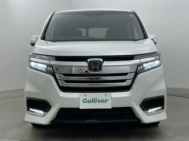 ホンダ ステップワゴン スパーダ ハイブリッド G ホンダセンシング 岡山県 2018(平30)年 5.6万km プラチナホワイトパール 純正ナビ VXM-194VFi/・地デジ/Bluetooth/DVD/CD/バックカメラ/両側パワースライドドア/ビルトインETC/ホンダセンシング /アダプティブクルーズコントロール/LEDヘッドライト/オートライト/プッシュスタート /スマートキー/フォグランプ/オートホールド /純正16インチアルミホイール