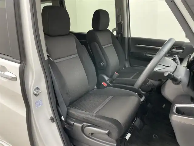 ホンダ ステップワゴン スパーダ ハイブリッド G ホンダセンシング 岡山県 2018(平30)年 5.6万km プラチナホワイトパール 純正ナビ VXM-194VFi/・地デジ/Bluetooth/DVD/CD/バックカメラ/両側パワースライドドア/ビルトインETC/ホンダセンシング /アダプティブクルーズコントロール/LEDヘッドライト/オートライト/プッシュスタート /スマートキー/フォグランプ/オートホールド /純正16インチアルミホイール