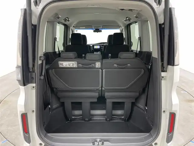 ホンダ ステップワゴン スパーダ ハイブリッド G ホンダセンシング 岡山県 2018(平30)年 5.6万km プラチナホワイトパール 純正ナビ VXM-194VFi/・地デジ/Bluetooth/DVD/CD/バックカメラ/両側パワースライドドア/ビルトインETC/ホンダセンシング /アダプティブクルーズコントロール/LEDヘッドライト/オートライト/プッシュスタート /スマートキー/フォグランプ/オートホールド /純正16インチアルミホイール