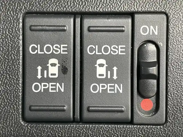 ホンダ ステップワゴン スパーダ ハイブリッド G ホンダセンシング 岡山県 2018(平30)年 5.6万km プラチナホワイトパール 純正ナビ VXM-194VFi/・地デジ/Bluetooth/DVD/CD/バックカメラ/両側パワースライドドア/ビルトインETC/ホンダセンシング /アダプティブクルーズコントロール/LEDヘッドライト/オートライト/プッシュスタート /スマートキー/フォグランプ/オートホールド /純正16インチアルミホイール