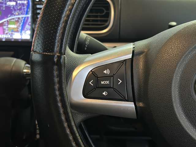 ダイハツ タント カスタム X トップED SAⅡ 大阪府 2015(平27)年 6.1万km パールホワイトⅢ 純正メモリナビ/フルセグテレビ/バックカメラ/プッシュスタート/片側パワースライドドア/衝突被害軽減システム/純正フロアーマット/ETC/保証書/取扱説明書