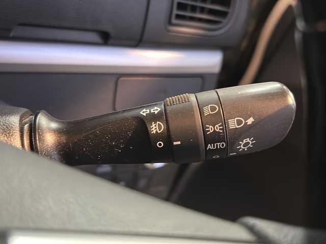 ダイハツ タント カスタム X トップED SAⅡ 大阪府 2015(平27)年 6.1万km パールホワイトⅢ 純正メモリナビ/フルセグテレビ/バックカメラ/プッシュスタート/片側パワースライドドア/衝突被害軽減システム/純正フロアーマット/ETC/保証書/取扱説明書