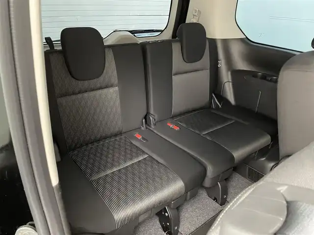 日産 セレナ e－パワー ハイウェイスター V 福井県 2020(令2)年 4.3万km ダイヤモンドブラック 純正SD10インチナビ　型式：MM519D-L/（Bluetooth/フルセグTV/CD/DVD/Blue-ray/FM/AM)/両側パワースライドドア/ハンズフリーパワースライドドア/コーナーセンサー/ブラインドスポットモニター/全方位運転支援システム/横滑り防止機能/クルーズコントロール/ETC/前方純正ドライブレコーダー　型式：DJ4-D/純正15インチアルミホイール/純正フロアマット/LEDヘッドライト/オートライト/ドアバイザー/ロールサンシェード/メーカー保証書/取扱説明書