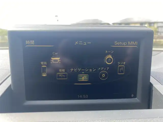 アウディ Ａ１ スポーツバック 1．4TFSI 福岡県 2012(平24)年 8.7万km 白 ・純正HDDナビ/Bluetooth/CD/・ハーフレザーシート/・ETC/・純正16AW/・プッシュスタート/・アイドリングストップ/・スマートキー/・スペアキー/・フルフラットシート/・オートライト/・保証書/・取扱説明書/・記録簿