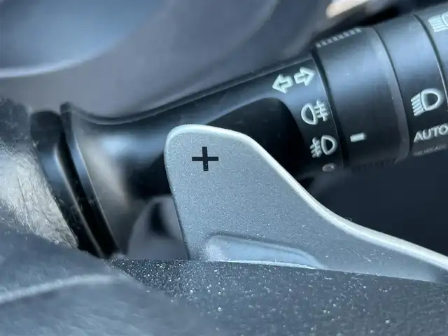 トヨタ ハイラックス Z GRスポーツ 長崎県 2023(令5)年 3.8万km スーパーホワイトⅡ ワンオーナー/純正ナビ/全方位モニター/パドルシフト/クルーズコントロール/D席パワーシート/ステアリングスイッチ/スマートキー/プッシュスタート/ETC/全席オートパワーウィンドウ/4WD