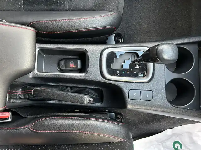 トヨタ ハイラックス Z GRスポーツ 長崎県 2023(令5)年 3.8万km スーパーホワイトⅡ ワンオーナー/純正ナビ/全方位モニター/パドルシフト/クルーズコントロール/D席パワーシート/ステアリングスイッチ/スマートキー/プッシュスタート/ETC/全席オートパワーウィンドウ/4WD