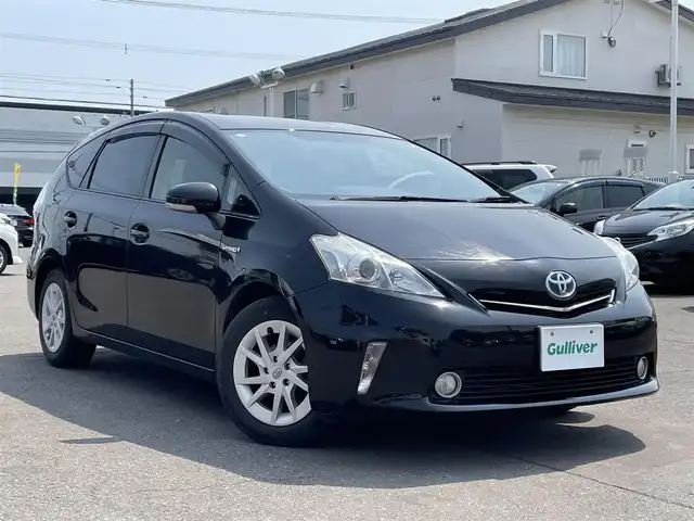 トヨタ プリウス α S 道央・札幌 2014(平26)年 11.3万km ブラック 登録時走行距離 112767km/ワンオーナー/寒冷地仕様/純正ディーラーOPナビ/(AM/FM/CD/DVD/BT)/ワンセグTV/バックカメラ/ステアリングスイッチ連動/オールオートウィンドウ/純正ドアバイザー/純正フロアマット/取説/保証書