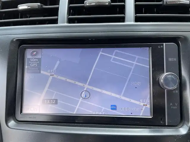 トヨタ プリウス α S 道央・札幌 2014(平26)年 11.3万km ブラック 登録時走行距離 112767km/ワンオーナー/寒冷地仕様/純正ディーラーOPナビ/(AM/FM/CD/DVD/BT)/ワンセグTV/バックカメラ/ステアリングスイッチ連動/オールオートウィンドウ/純正ドアバイザー/純正フロアマット/取説/保証書