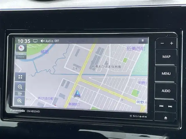 スズキ スイフト XG 道央・札幌 2023(令5)年 1.7万km ピュアホワイトP ４WD/社外メモリーナビ/CD/DVD/BT/フルセグ/デュアルセンサーブレーキサポート/横滑り防止装置/レーダークルーズコントロール/レーンキープアシスト/リヤパーキングセンサー/ブラインドスポットモニター/バックカメラ/ドライブレコーダー/前席シートヒーター/ステアリングリモコン/プッシュスタート/スマートキー/ハロゲンヘッドライト/オートライト/オートハイビーム/ヘッドライトレベライザー/電動格納ミラー/ヒーテッドドアミラー/純正フロアマット/ドアバイザー/スペアキー/鉄チンホイール付夏タイヤ積込/175/65/R15/2023年/山5mm