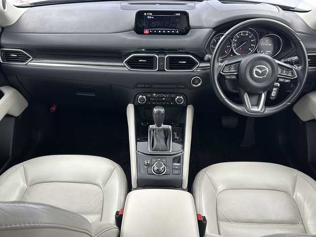 マツダ ＣＸ－５ XD Lパッケージ 大阪府 2017(平29)年 4.8万km マシーングレープレミアムM 純正７インチSDナビ/TV/CD/DVD/ブルートゥース/AUX/USB/バックカメラ/パワーバックドア/ハンドルヒーター/白革シート/・シートヒーター/ヘッドアップディスプレイ/ブラインドスポットモニター/レーダークルーズコントロール/BOSEスピーカー/純正１９インチAW/純正LEDヘッドライト/ビルトインETC