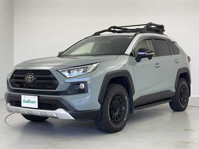 トヨタ ＲＡＶ４ アドベンチャー 茨城県 2020(令2)年 4.6万km アッシュグレーメタリック/アーバンカーキ 純正９インチナビ　フルセグＴＶ　ＵＳＢ　Ｂｌｕｅｔｈｏｏｔｈ　ＥＴＣ２．０　前後ドラレコ　ＬＥＤライト　オートライト　フォグランプ　オートマ地区ハイビーム　追従クルコン　パワーシート　ダウンヒルアシス
