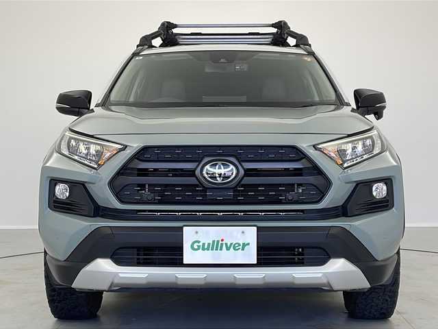 トヨタ ＲＡＶ４ アドベンチャー 茨城県 2020(令2)年 4.6万km アッシュグレーメタリック/アーバンカーキ 純正９インチナビ　フルセグＴＶ　ＵＳＢ　Ｂｌｕｅｔｈｏｏｔｈ　ＥＴＣ２．０　前後ドラレコ　ＬＥＤライト　オートライト　フォグランプ　オートマ地区ハイビーム　追従クルコン　パワーシート　ダウンヒルアシス