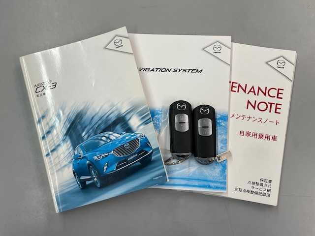 マツダ ＣＸ－３ XD ツーリング 愛知県 2015(平27)年 5.3万km セラミックM /ワンオーナー車//禁煙車//純正メモリーナビ//フルセグTV・CD・DVD//ETC/バックカメラ//ドラレコ//LEDヘッドライト//オートライト//アダプティブ・ドライビング・ディスプレイ//スマートシティブレーキサポート(SCBS)//誤発進抑制機能//クルーズコントロール//ブラインド・スポット・モニター(BSM)//リヤ・クロス・トラフィック・アラート(RCTA)//ヒルスタートアシスト//i-stop//アダプティブ・フロントライティング・システム//革巻きステアリング//ステアリングスイッチ//パドルシフト//オートワイパー//前席シートヒーター//合皮/クロスコンビシート//コマンダーコントロール//カミングホームライト//純正フロアマット//スペアキー1本//新車保証書/取扱説明書//ナビ説明書//記録簿R3・R5