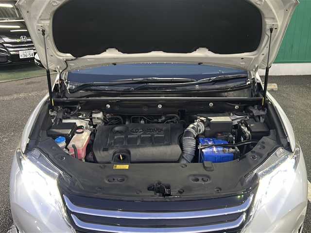 トヨタ ハリアー 京都府 2015(平27)年 7.1万km ホワイトパールクリスタルシャイン 社外９インチナビ　モデリスタエアロ　バックカメラ　パワーシート　クルーズコントロール　ＥＴＣ　アイドリングストップ　Ｂｌｕｅｔｏｏｔｈ　ＬＥＤライト　フルセグテレビ　ハーフレザーシート　禁煙車