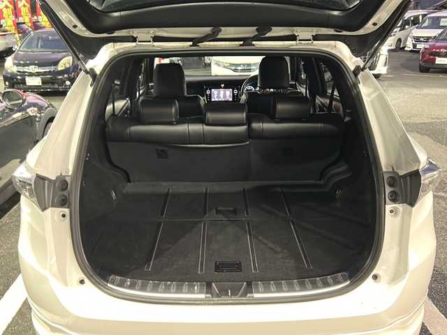 トヨタ ハリアー 京都府 2015(平27)年 7.1万km ホワイトパールクリスタルシャイン 社外９インチナビ　モデリスタエアロ　バックカメラ　パワーシート　クルーズコントロール　ＥＴＣ　アイドリングストップ　Ｂｌｕｅｔｏｏｔｈ　ＬＥＤライト　フルセグテレビ　ハーフレザーシート　禁煙車