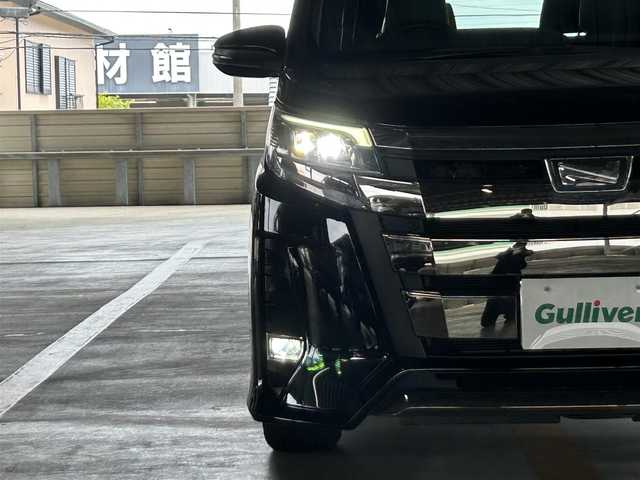 トヨタ ノア Si ダブルバイビーⅡ 静岡県 2019(令1)年 6.5万km ブラック ７人乗り/特別仕様車/トヨタセーフティセンス/純正ＳＤナビ/フルセグＴＶ/ＤＶＤ再生/ＥＴＣ/バックカメラ/ＰＫＳＢ/両側電動スライドドア/ＬＤＡ/ハーフレザー/プッシュスタート/ＬＥＤ/純正１７ＡＷ