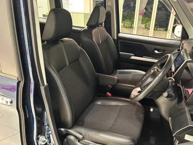 ダイハツ トール カスタムG 埼玉県 2020(令2)年 4.4万km レーザーブルークリスタルシャイン スマートアシスト /9インチメモリナビ/　　CD/DVD/BT/フルセグ /バックカメラ /両側パワースライドドア /オートクルーズコントロール /LEDオートライト /ハーフレザーシート /シートヒーター /純正14インチアルミホイール /電子パーキング/ステアリングスイッチ /純正ETC/禁煙車