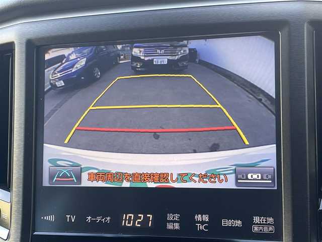 トヨタ クラウン ハイブリッド アスリートS J－フロンティア 東京都 2017(平29)年 7.2万km ホワイトパールクリスタルシャイン 純正ナビ　/・TV　Bluetooth　DVD　CD/電動シート　/シートヒーター　/ハーフレザーシート　/ＴＶ　/レーダークルーズコントロール　/セーフティーセンス　/ＥＴＣ　/純正アルミホイール　/純正フロアマット　/純正サイドバイザー　/ドラレコ/ABS/横滑り防止装置/コーナーセンサー/オートライト/LED/衝突被害軽減ブレーキ純正ナビ　/・TV　Bluetooth　DVD　CD/電動シート　/シートヒーター　/ハーフレザーシート　/ＴＶ　/レーダークルーズコントロール　/セーフティーセンス　/ＥＴＣ　/純正アルミホイール　/純正フロアマット　/純正サイドバイザー　/ドラレコ/ABS/横滑り防止装置/コーナーセンサー/オートライト/LED/衝突被害軽減ブレーキ