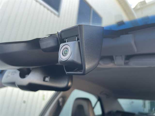 トヨタ クラウン ハイブリッド アスリートS J－フロンティア 東京都 2017(平29)年 7.2万km ホワイトパールクリスタルシャイン 純正ナビ　/・TV　Bluetooth　DVD　CD/電動シート　/シートヒーター　/ハーフレザーシート　/ＴＶ　/レーダークルーズコントロール　/セーフティーセンス　/ＥＴＣ　/純正アルミホイール　/純正フロアマット　/純正サイドバイザー　/ドラレコ/ABS/横滑り防止装置/コーナーセンサー/オートライト/LED/衝突被害軽減ブレーキ純正ナビ　/・TV　Bluetooth　DVD　CD/電動シート　/シートヒーター　/ハーフレザーシート　/ＴＶ　/レーダークルーズコントロール　/セーフティーセンス　/ＥＴＣ　/純正アルミホイール　/純正フロアマット　/純正サイドバイザー　/ドラレコ/ABS/横滑り防止装置/コーナーセンサー/オートライト/LED/衝突被害軽減ブレーキ