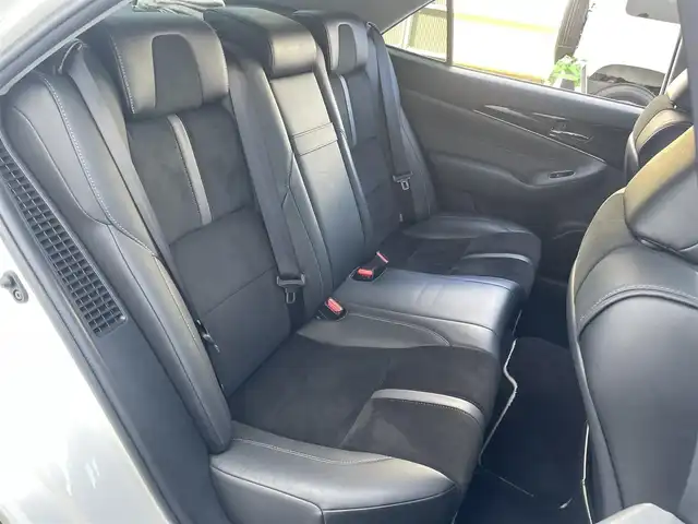 トヨタ クラウン ハイブリッド アスリートS J－フロンティア 東京都 2017(平29)年 7.2万km ホワイトパールクリスタルシャイン 純正ナビ　/・TV　Bluetooth　DVD　CD/電動シート　/シートヒーター　/ハーフレザーシート　/ＴＶ　/レーダークルーズコントロール　/セーフティーセンス　/ＥＴＣ　/純正アルミホイール　/純正フロアマット　/純正サイドバイザー　/ドラレコ/ABS/横滑り防止装置/コーナーセンサー/オートライト/LED/衝突被害軽減ブレーキ純正ナビ　/・TV　Bluetooth　DVD　CD/電動シート　/シートヒーター　/ハーフレザーシート　/ＴＶ　/レーダークルーズコントロール　/セーフティーセンス　/ＥＴＣ　/純正アルミホイール　/純正フロアマット　/純正サイドバイザー　/ドラレコ/ABS/横滑り防止装置/コーナーセンサー/オートライト/LED/衝突被害軽減ブレーキ