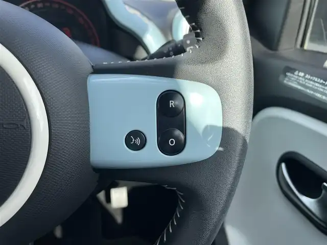 ルノー トゥインゴ ゼン 長野県 2017(平29)年 1.7万km 白 ワンオーナー/保証書/取扱説明書/パワーウィンドウ/ETC/AM/FM/Bluetooth/AUX/純正フロアマット/リモコンキー/スペアキー/15インチAW/サマータイヤ有/フォグランプ/ECO