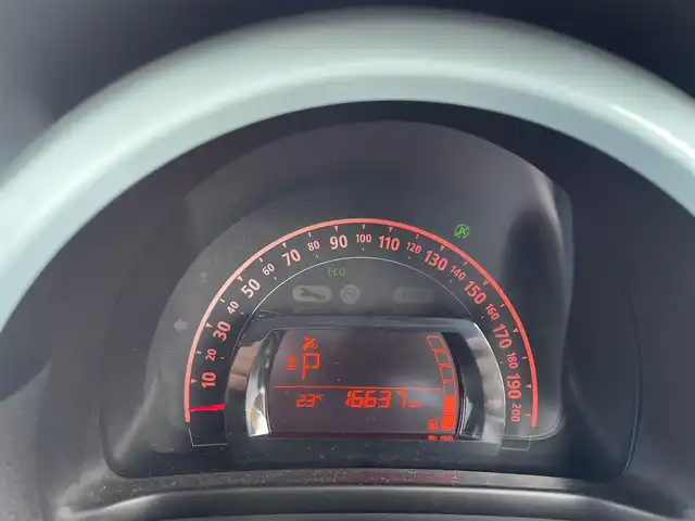 ルノー トゥインゴ ゼン 長野県 2017(平29)年 1.7万km 白 ワンオーナー/保証書/取扱説明書/パワーウィンドウ/ETC/AM/FM/Bluetooth/AUX/純正フロアマット/リモコンキー/スペアキー/15インチAW/サマータイヤ有/フォグランプ/ECO