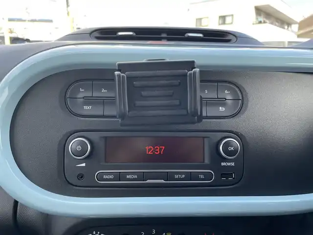 ルノー トゥインゴ ゼン 長野県 2017(平29)年 1.7万km 白 ワンオーナー/保証書/取扱説明書/パワーウィンドウ/ETC/AM/FM/Bluetooth/AUX/純正フロアマット/リモコンキー/スペアキー/15インチAW/サマータイヤ有/フォグランプ/ECO