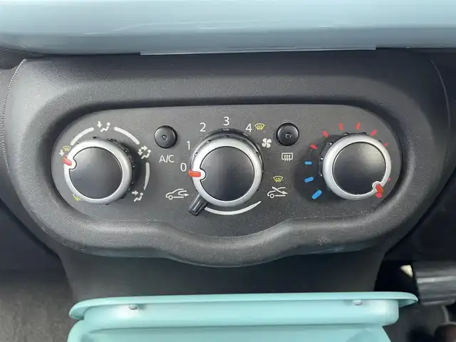 ルノー トゥインゴ ゼン 長野県 2017(平29)年 1.7万km 白 ワンオーナー/保証書/取扱説明書/パワーウィンドウ/ETC/AM/FM/Bluetooth/AUX/純正フロアマット/リモコンキー/スペアキー/15インチAW/サマータイヤ有/フォグランプ/ECO