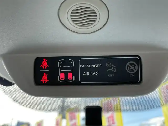 ルノー トゥインゴ ゼン 長野県 2017(平29)年 1.7万km 白 ワンオーナー/保証書/取扱説明書/パワーウィンドウ/ETC/AM/FM/Bluetooth/AUX/純正フロアマット/リモコンキー/スペアキー/15インチAW/サマータイヤ有/フォグランプ/ECO