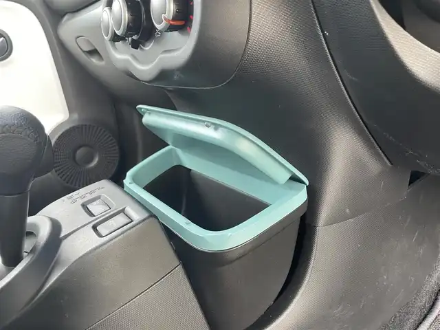 ルノー トゥインゴ ゼン 長野県 2017(平29)年 1.7万km 白 ワンオーナー/保証書/取扱説明書/パワーウィンドウ/ETC/AM/FM/Bluetooth/AUX/純正フロアマット/リモコンキー/スペアキー/15インチAW/サマータイヤ有/フォグランプ/ECO