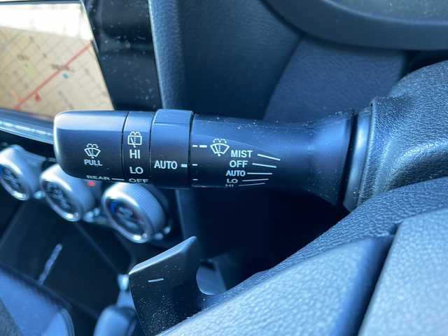 スバル フォレスター 2．0XT アイサイト アドバン 道東・釧路十勝 2018(平30)年 8.1万km クリスタルホワイトP 4WD/純正OPナビ（DIATONE SOUND NAVI）/・フルセグ/CD/DVD/BT/SD//ラジオ/バックカメラ/アイサイトversion3/レーダークルーズコントロール/ブラインドスポットモニター/レーンキープアシスト/パワーバックドア（メモリー機能付）/パドルシフト/ステアリングスイッチ/フロントパワーシート/フロント/リアシートヒーター/ハーフレザーシート/LEDアクセサリーライナー/LEDヘッドライト/フォグランプ/ETC/フロアマット/ドアバイザー